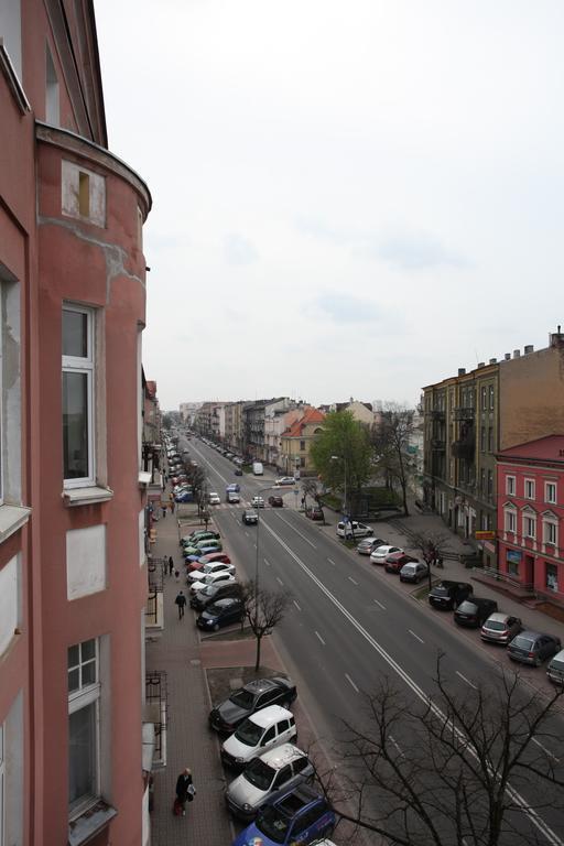 Przestronny Apartament Leilighet Kaliszki Eksteriør bilde