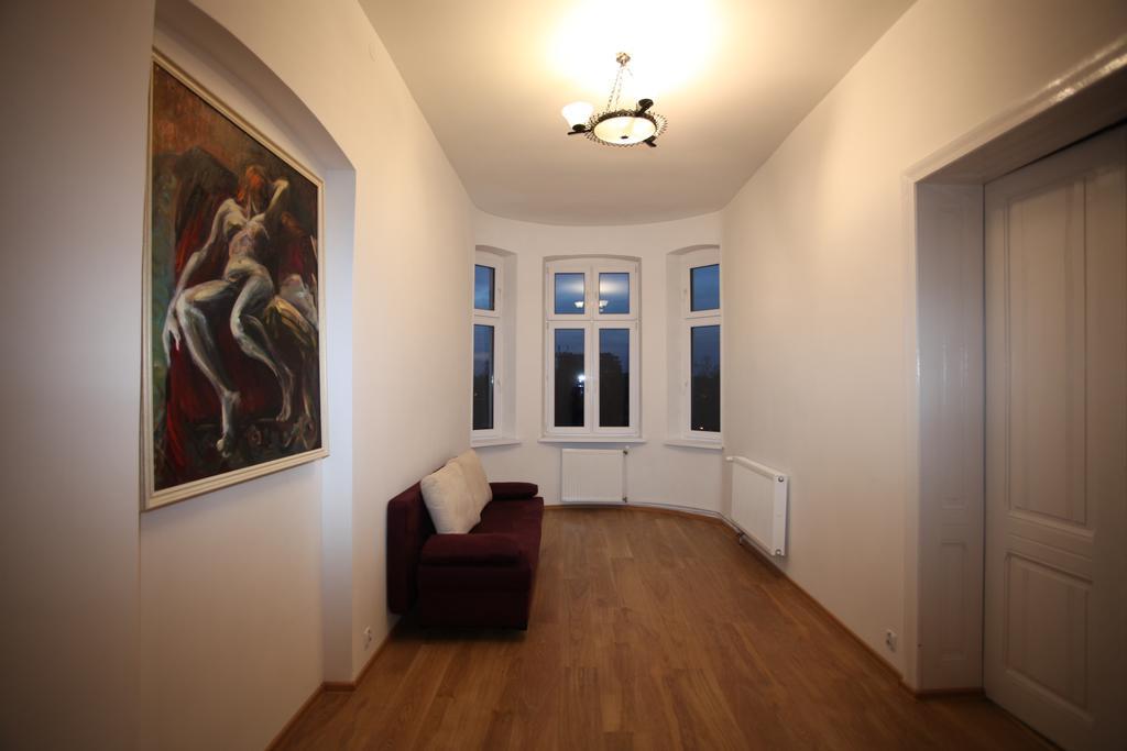 Przestronny Apartament Leilighet Kaliszki Eksteriør bilde