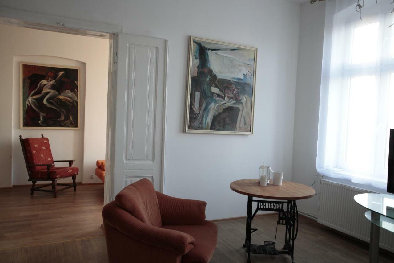 Przestronny Apartament Leilighet Kaliszki Eksteriør bilde
